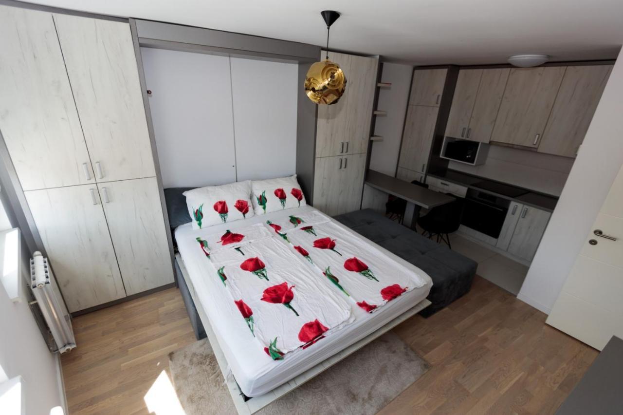 Apartman Skver Tuzla Zewnętrze zdjęcie